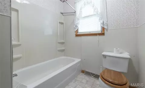 Bath - 18942 Highway A, Rolla, MO 65401 photo 2 of 2