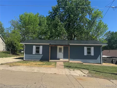 718 Blue St, Bonne Terre, MO 63628