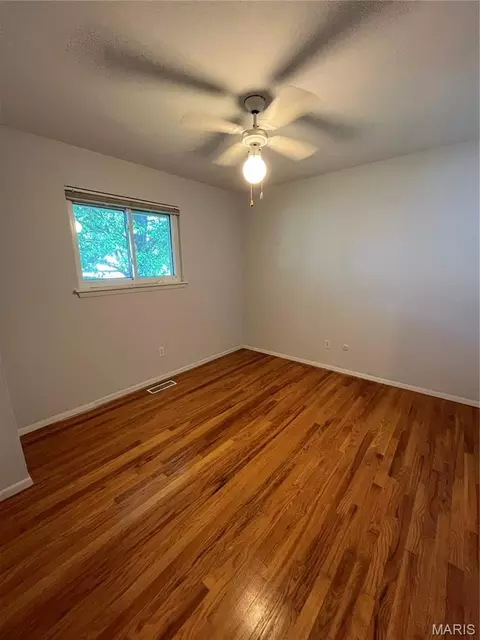 Bedroom - 3248 Biscayne Blvd, Arnold, MO 63010 photo 2 of 3