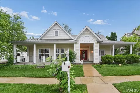 715 Rolling Wind Dr, O'fallon, MO 63368