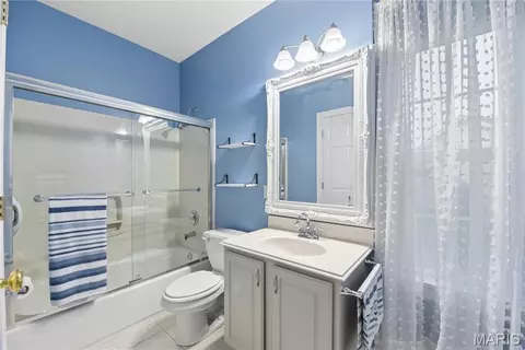 Bath - 715 Rolling Wind Dr, O'fallon, MO 63368 photo 1 of 4
