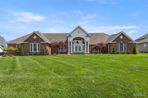 668 Killary Down, Weldon Spring, MO 63304