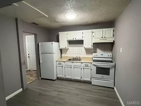 Kitchen - 417 Mueller Ave, Saint Louis, MO 63135 photo 1 of 1