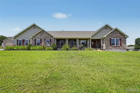 2523 Sunnyside Rd, Festus, MO 63028