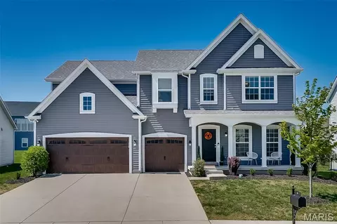 214 Carlton Point Dr, Wentzville, MO 63385
