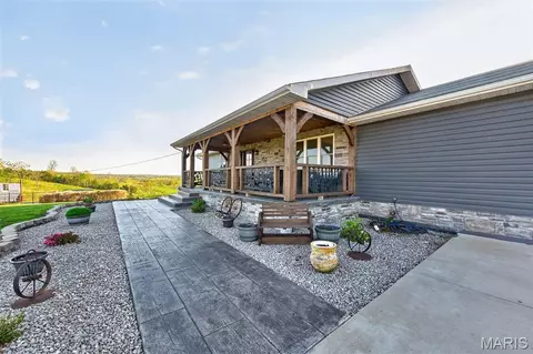 Exterior - 10849 Claxton Rd, Falcon, MO 65470 photo 6 of 12