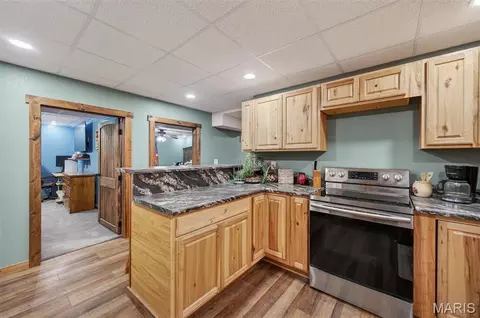 Kitchen - 10849 Claxton Rd, Falcon, MO 65470 photo 5 of 7