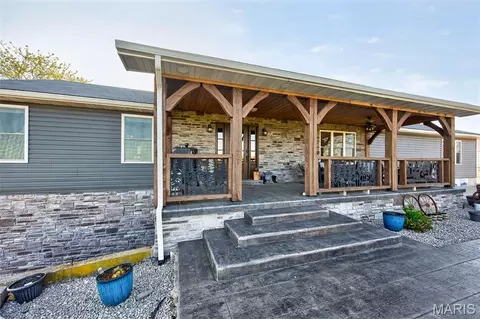 Exterior - 10849 Claxton Rd, Falcon, MO 65470 photo 4 of 12