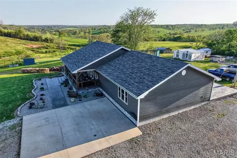 Exterior - 10849 Claxton Rd, Falcon, MO 65470 photo 10 of 12