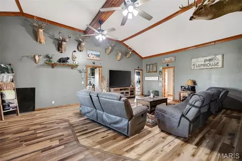 Living - 10849 Claxton Rd, Falcon, MO 65470 photo 3 of 3