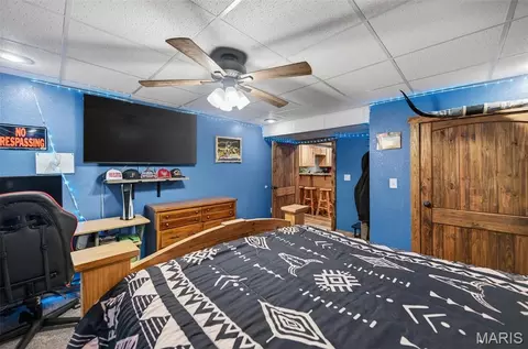 Bedroom - 10849 Claxton Rd, Falcon, MO 65470 photo 6 of 15