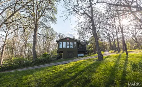 267 Cedar Ford Rd, Steelville, MO 65565