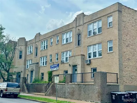 5001 S Grand Blvd, Saint Louis, MO 63111