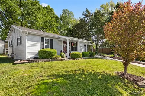 Other - 209 Oak St, Waterloo, IL 62298 photo 8 of 9