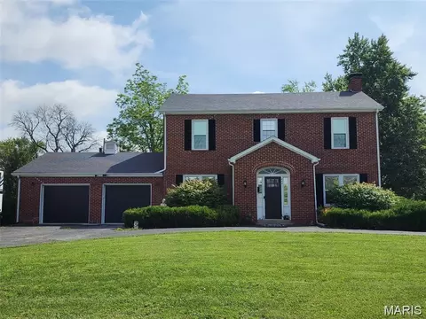 402 S Walker St, Montgomery City, MO 63361