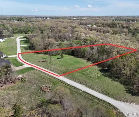 124 Merz Meadows Dr, Troy, MO 63379