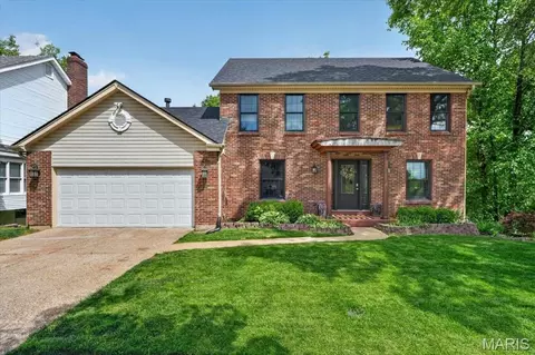 16630 Willow Glen Dr, Wildwood, MO 63040