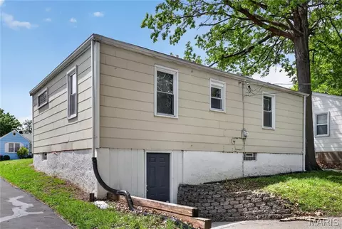 7525 Chandler Ave, Saint Louis, MO 63136