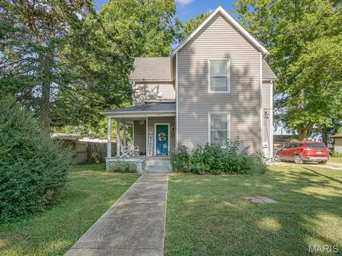 107 N Euclid Ave, Marissa, IL 62257