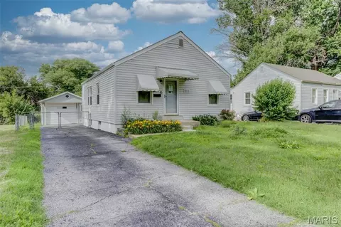 8015 Aline Ave, Berkeley, MO 63134 photo 7
