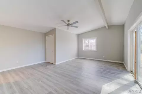 Living - 6628 Bitteroot Ln, Berkeley, MO 63134 photo 2 of 2