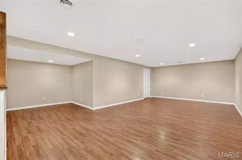 Living - 1433 Sunview Dr, O'fallon, MO 63366 photo 6 of 9