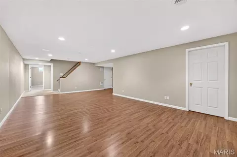 Living - 1433 Sunview Dr, O'fallon, MO 63366 photo 7 of 9
