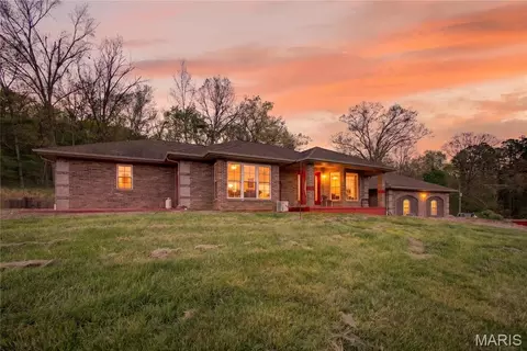 2252 Madison 238, Fredericktown, MO 63645