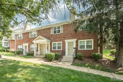 1526 Thrush Ter, Saint Louis, MO 63144