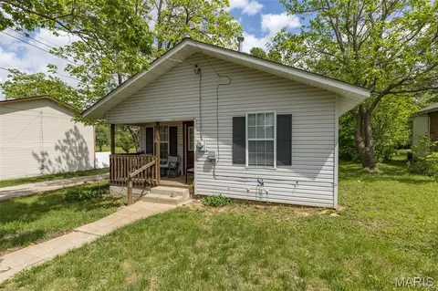 229 5th St, Park Hills, MO 63601