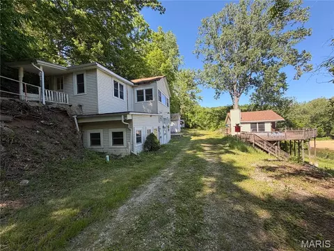 Exterior - 734 Old Cove Rd, Saint Clair, MO 63077 photo 4 of 7