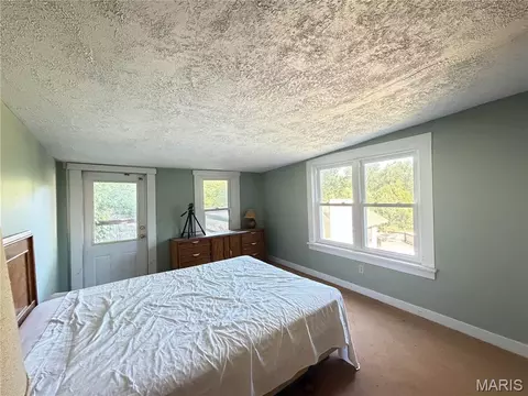 Bedroom - 734 Old Cove Rd, Saint Clair, MO 63077 photo 1 of 3