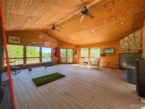 Exterior - 734 Old Cove Rd, Saint Clair, MO 63077 photo 5 of 7