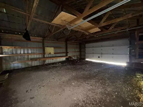 357 Adrian Dr, Saint Louis, MO 63137 photo 9