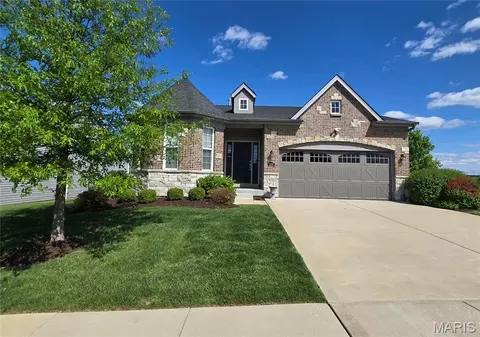 206 Partinico Pl, Saint Peters, MO 63376