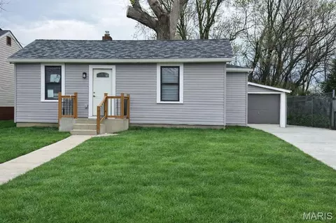 6226 Garfield Ave, Berkeley, MO 63134