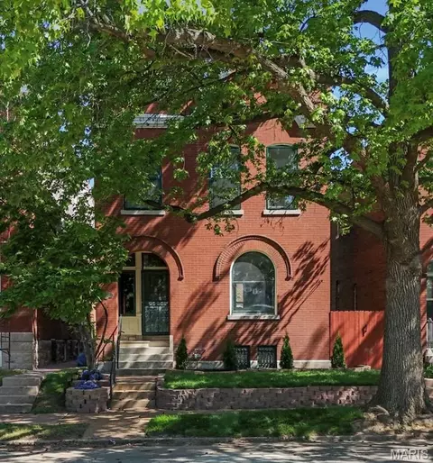 3525 Hartford St, Saint Louis, MO 63118