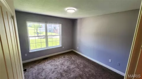 Bedroom - 16172 Hershey Rd, Saint Robert, MO 65584 photo 1 of 4