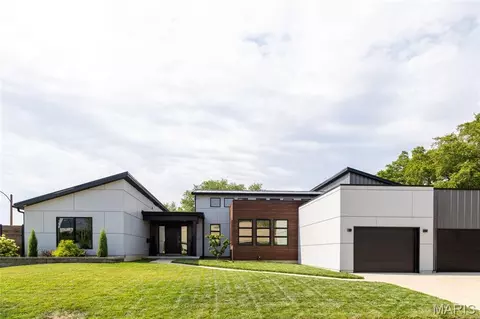 6906 Bruno Ave, Saint Louis, MO 63139