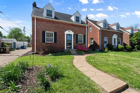 5750 Gresham Ave, Saint Louis, MO 63109