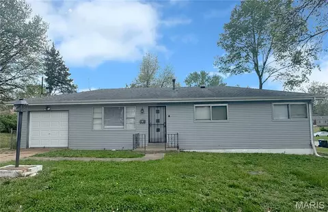 8930 Sides Ct, Jennings, MO 63136