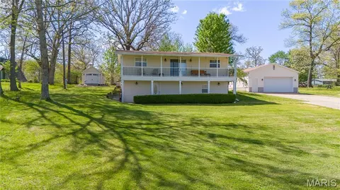 1287 Lakeshore Dr, Cuba, MO 65453