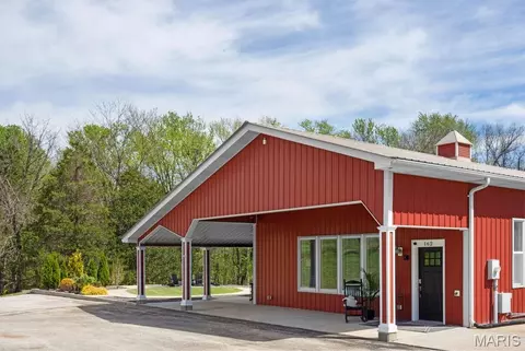 162 Jackson St, Augusta, MO 63332
