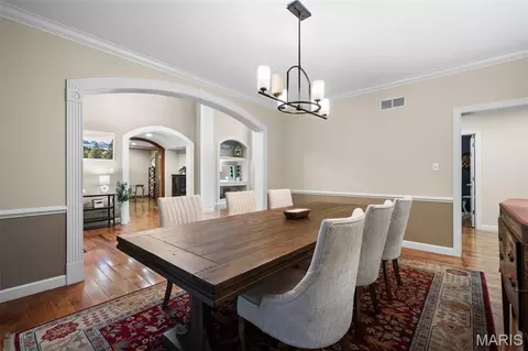 Dining - 308 Barn Side Ln, Eureka, MO 63025 photo 1 of 3