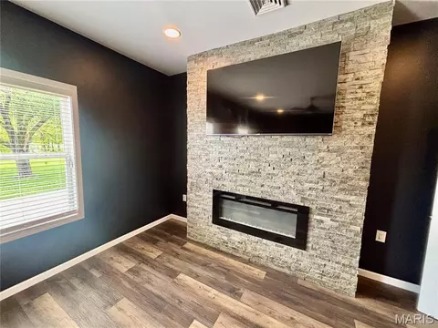 Other - 310 E Texas Ave, Sandoval, IL 62882 photo 6 of 10