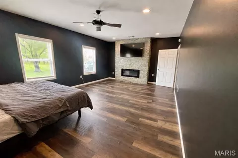 Other - 310 E Texas Ave, Sandoval, IL 62882 photo 4 of 10