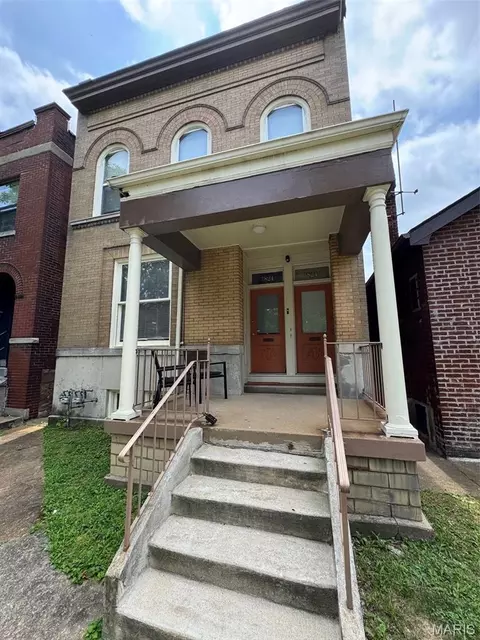 3824 Folsom Ave, Saint Louis, MO 63110