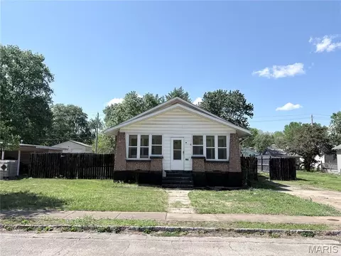 704 Camilla St, Park Hills, MO 63601
