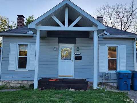 3210 Alby St, Alton, IL 62002