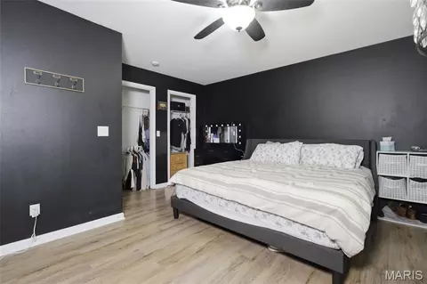 Bedroom - 24441 Trolley Ln, Saint Robert, MO 65584 photo 4 of 6